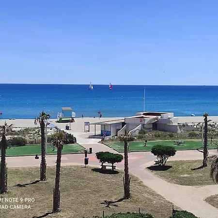 شقة Entierement Renove En Bord De Avec Vue Imprenable Et Parking Prive *